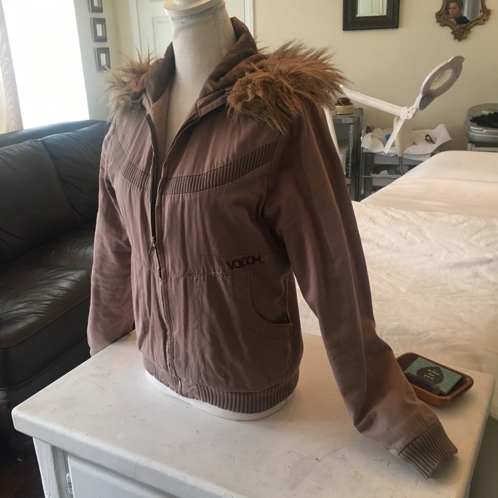 Volcolm rose fur jacket - Picture 2 of 6